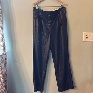 Aritzia Wilfred The Effortless Pant Black Faux Leather Size 16